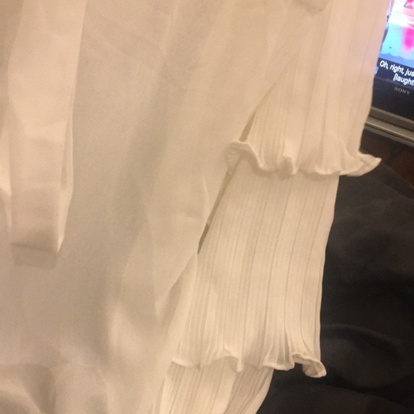 (XXL) Celia collection blouse sheet long sleeve tie neck ruffled sleeves - Picture 4 of 10